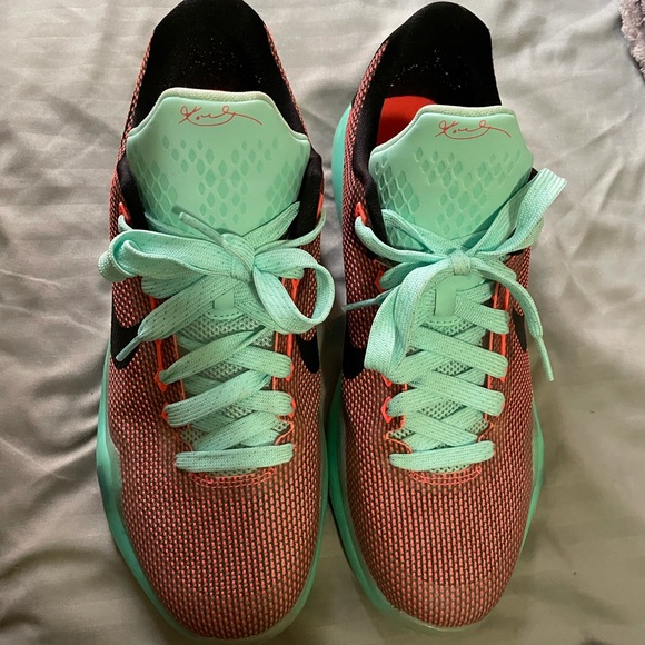 Nike Other - Nike Kobe basketball shoes